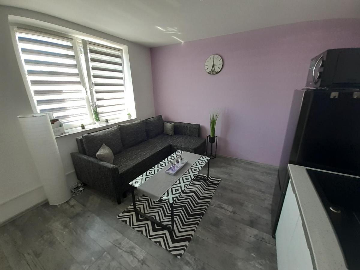 בזנץ Apartman Laumar 3 מראה חיצוני תמונה