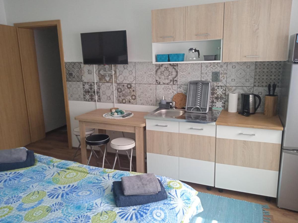 בזנץ Apartman Laumar 3 מראה חיצוני תמונה